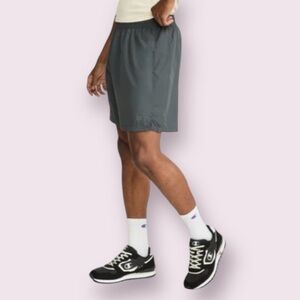 Champion Sport Short W/Out Liner in Gray
